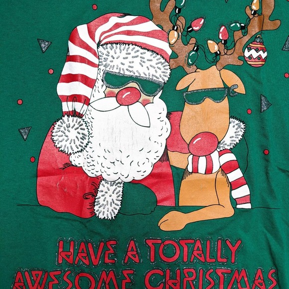 Vintage christmas graphic sleep t shirt - Picture 3 of 4